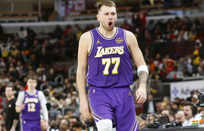 东契奇600分超越科比成湖人队史单月得分王