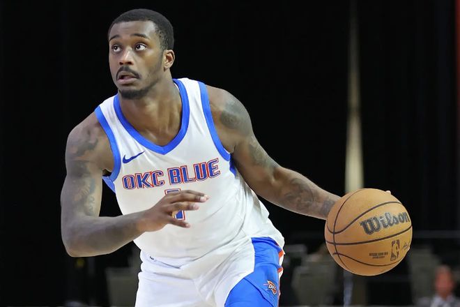 达里克-怀特海德惨败发展联盟 俄克拉荷马城蓝色