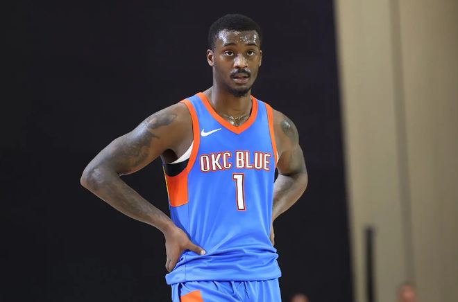 达里克-怀特海德惨败发展联盟 俄克拉荷马城蓝色