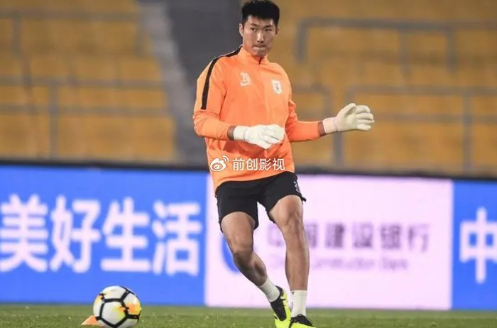 北京国安客场1-2不敌辽宁铁人 韩镕泽手球争议引